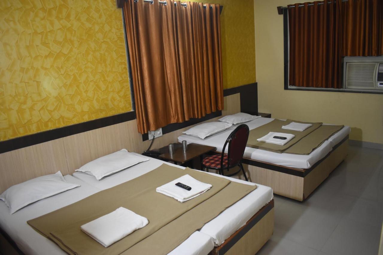 Hotel Sai Vishwa Shirdi Luaran gambar